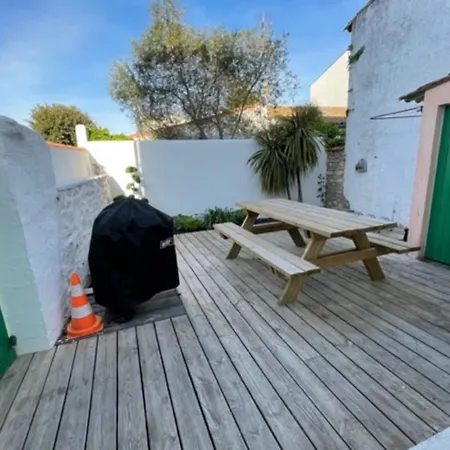 House In The Center And Near The Tatil Evi *